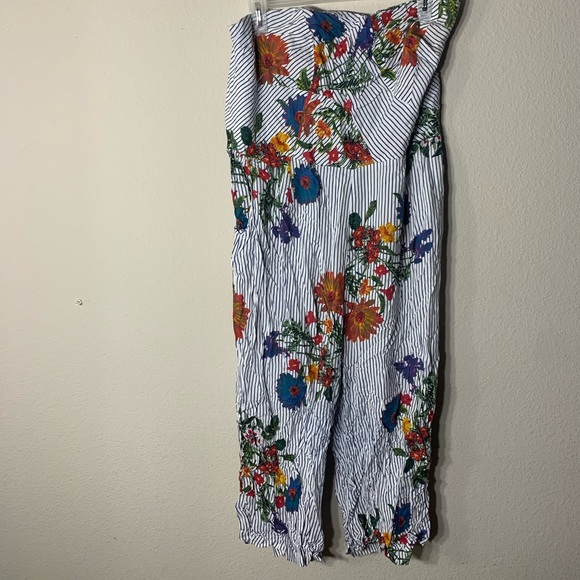 Romper - Picture 1 of 2